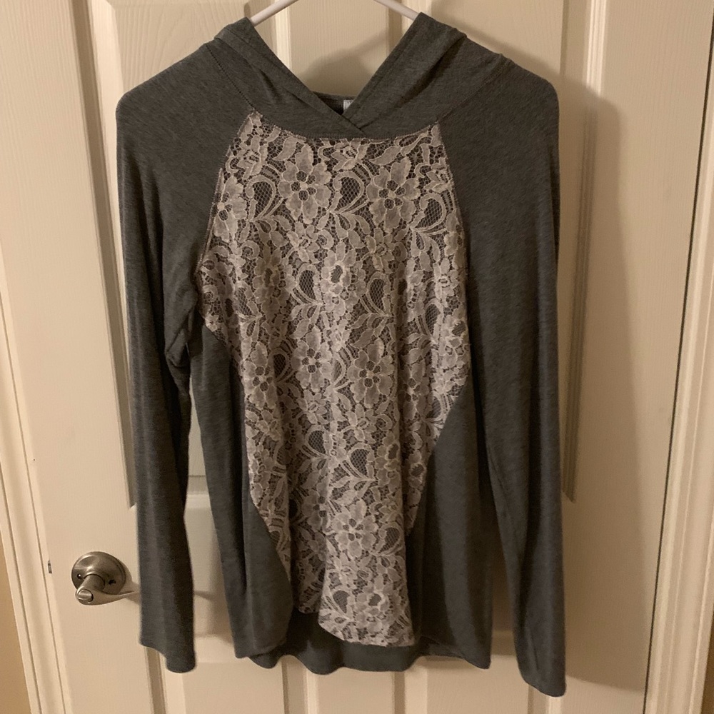 Light weight, gray with lace over lay